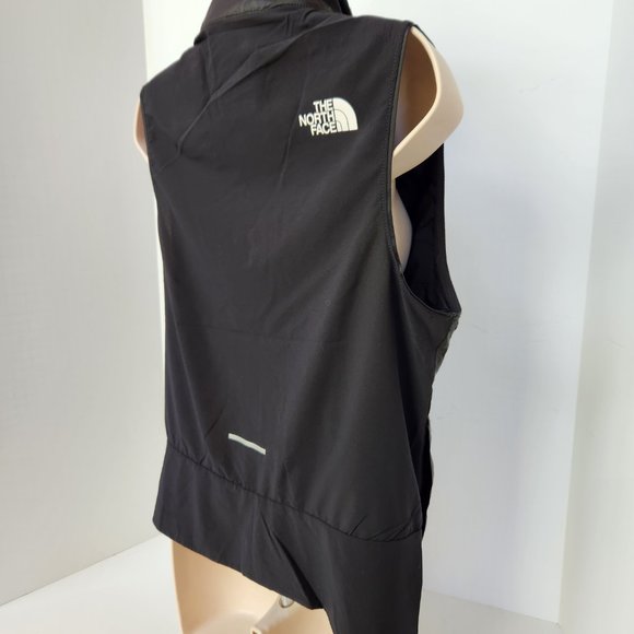 THE NORTH FACE  Women's Winter Warm Vest in Black, Medium - Picture 9 of 16